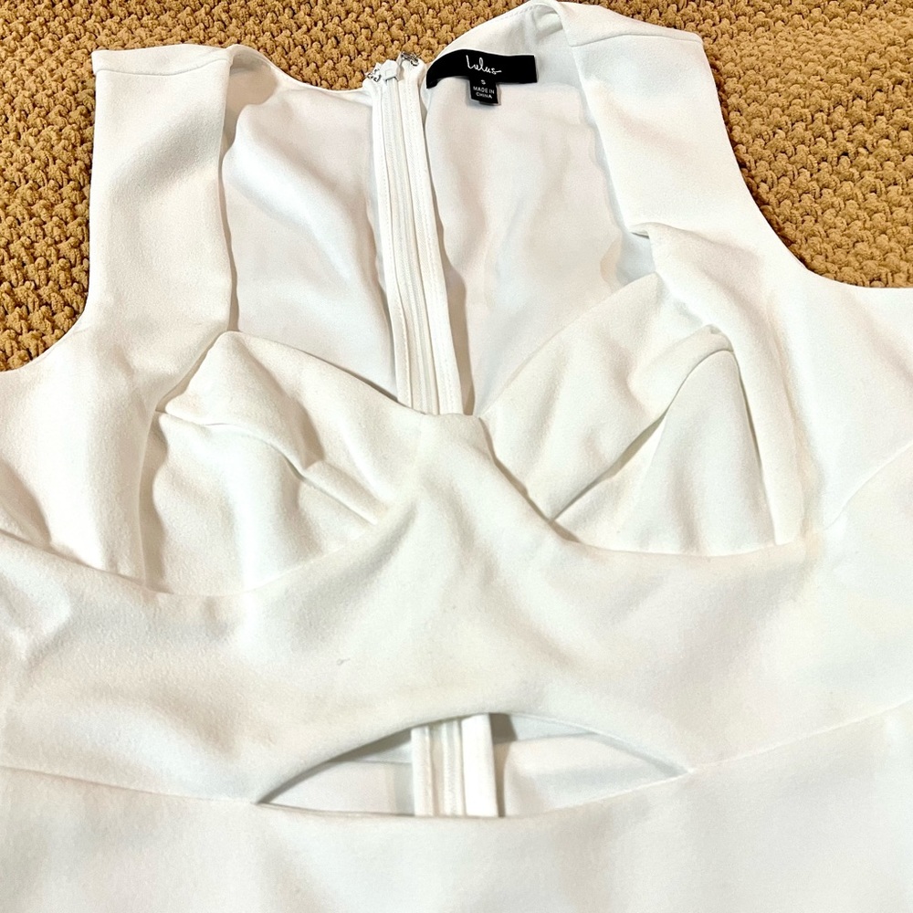 color block white and black dress Color Block Dress in Black/White – Carl Meyers